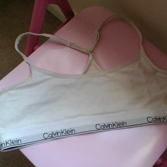 sports bra - Picture 1 of 1